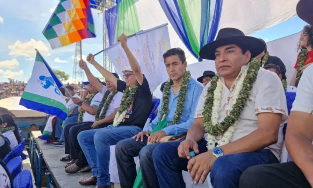 Evo Morales y Edmand Lara apoyan al candidato de la alianza Todos, Miguel Cadima, a la Gobernación de Santa Cruz