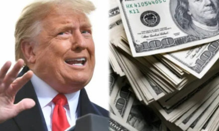 EEUU activa arancel global del 10% tras fallo del Supremo y Trump amenaza con elevarlo al 15%