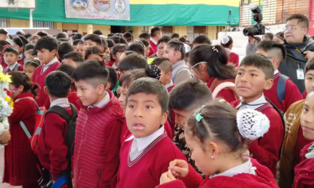 Inicia la gestión escolar 2026 en Bolivia con nuevas medidas y desafíos