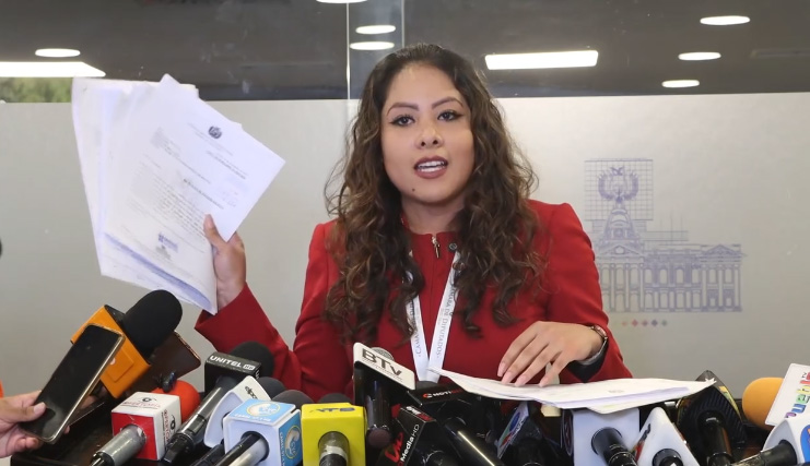 Ejecutivo no responde 30 peticiones de informe sobre personal y sueldos; sospechan encubrimiento a masistas