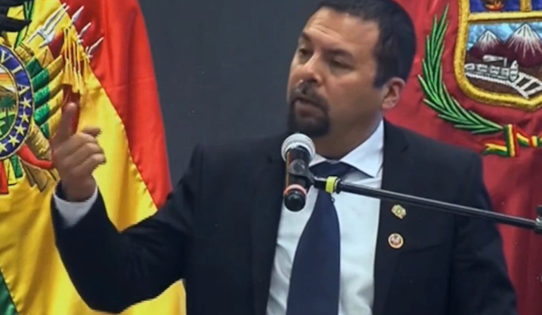 Gobierno plantea ley para permitir inversión privada en la construcción de carreteras