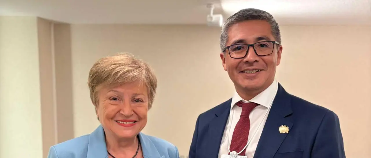 Bolivia impulsa gestiones en el FMI en busca de unos $us 3.300 millones de financiamiento, según Bloomberg