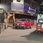 Bloqueo en Sacaba: Empresas constructoras exigen el pago de contratos adeudados desde el 2023