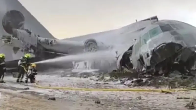 Gobierno declara duelo nacional por tres días tras accidente aéreo que dejó 22 muertos en El Alto
