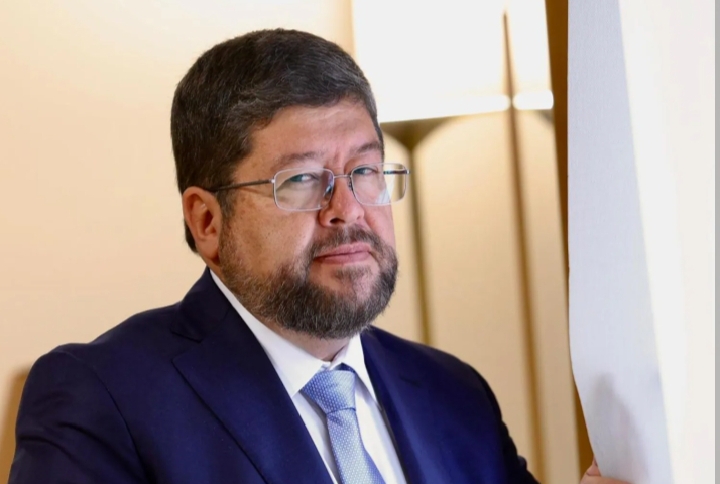 Samuel Doria Medina pide al BCB levantar restricciones a billetes de la serie B tras accidente en El Alto