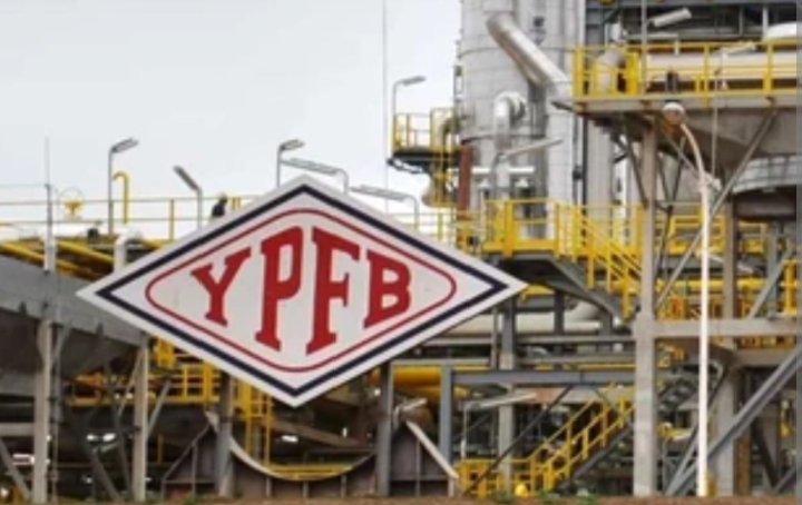 Presidente de YPFB viaja a Paraguay para inspeccionar oficinas de Botrading por presunta corrupción