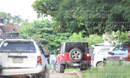 Persecución armada en Santa Cruz: contrabandistas atacan a Aduana para recuperar camión incautado