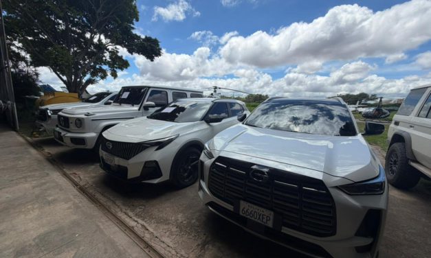 Golpe millonario a la red de Marset: incautan 16 avionetas, autos blindados y bienes de lujo