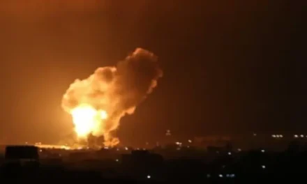 2 semanas de guerra: Irán ataca bancos, aeropuertos, centros petroleros y bases