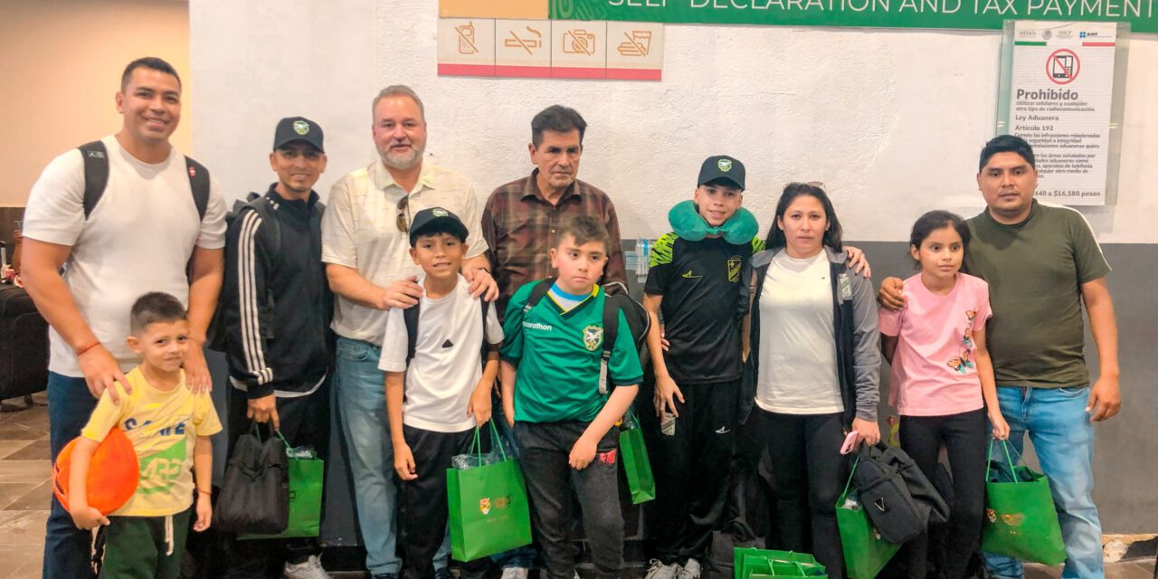 Entel lleva a 5 familias a México para apoyar a la selección