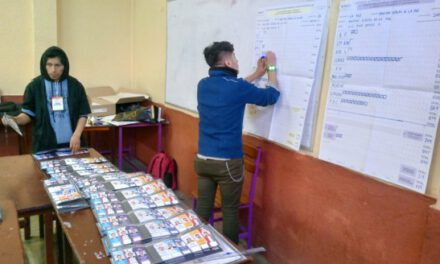 Con el cierre de mesas, Bolivia entra en la fase de conteo de votos