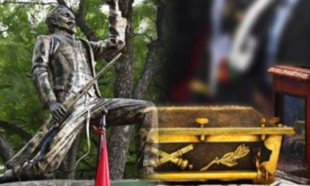 Bolivia celebra el Día del Mar con traslado de los restos de Eduardo Abaroa