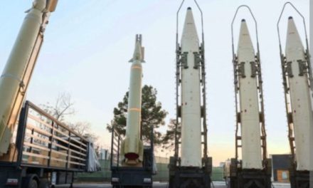 Guardia Revolucionaria de Irán afirma que sus misiles son más potentes y amenaza con expandir la guerra