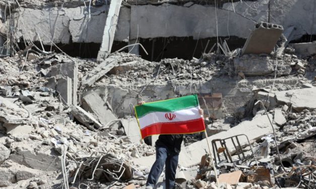 Comienza el quinto día de guerra: Ataques a Irán, Israel, Líbano y base de Al Udeid en Qatar