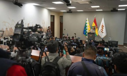 Gobierno lanza decreto para crear la Unidad de Comunicación Estratégica del Estado con autonomía administrativa