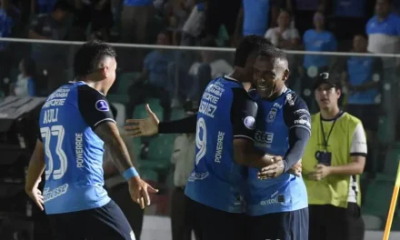 Blooming responde a las críticas por las luminarias en el Tahuichi ¿Habrá sanción?