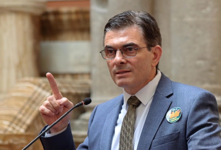 Paz alista paquete de medidas impositivas para “liberar la economía”