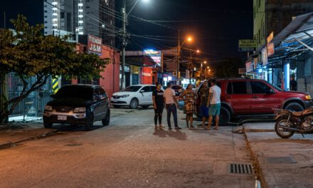 Muere uno de los heridos tras balacera en Santa Cruz; investigan posible secuestro