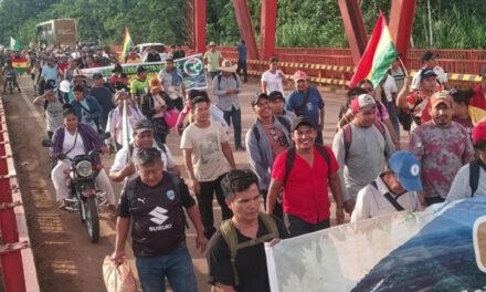 Una marcha campesina desde Pando avanza hacia La Paz en rechazo a la Ley 157