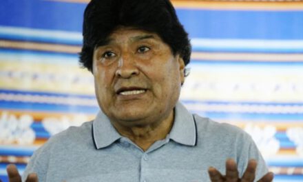 Evo Morales apunta a Luis Arce por el fallo millonario contra Bolivia en el caso BBVA
