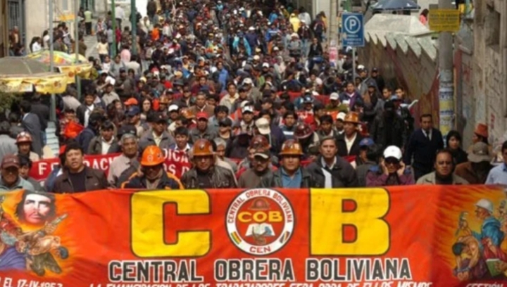 Gobierno rechaza alza salarial del 20% y la COB alista medidas de presión