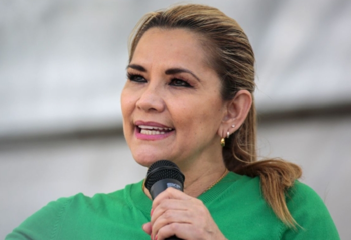 Jeanine Áñez reaparece y pide “patear el tablero” en YPFB ante la crisis energética que atraviesa el país