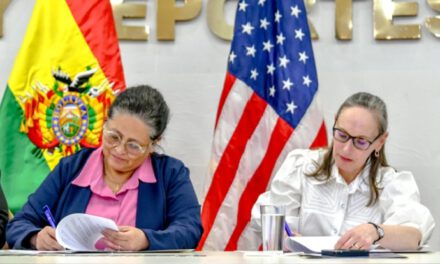 EEUU destina 12 millones de dólares a Bolivia para frenar enfermedades y fortalecer la atención del VIH