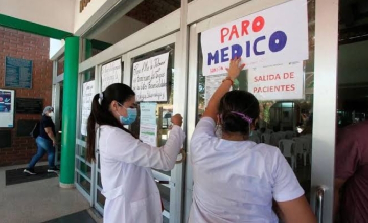 Médicos inician paro de cinco días en Santa Cruz de la Sierra por demandas salariales