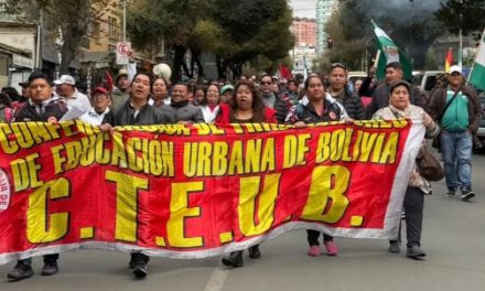 Maestros marcharán desde Calamarca y prevén llegar a La Paz para el cabildo del 1 de mayo
