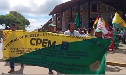 Marcha indígena avanza hacia La Paz en medio de frío extremo y bloqueos en Caranavi