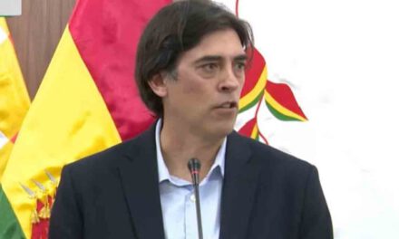Gobierno convoca a choferes al diálogo y busca frenar paro escalonado
