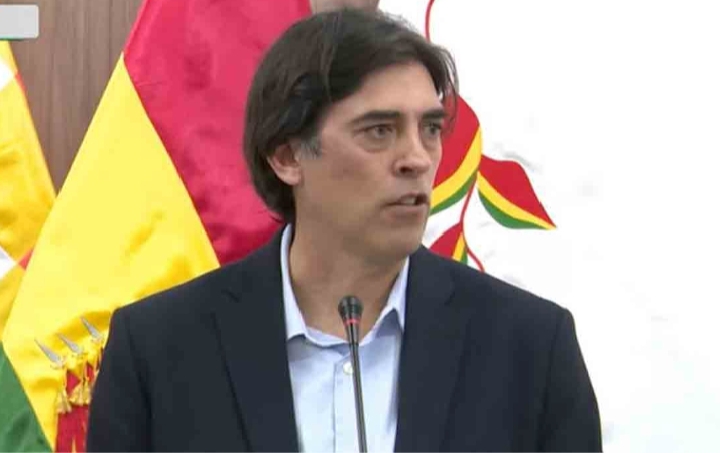 Gobierno convoca a choferes al diálogo y busca frenar paro escalonado