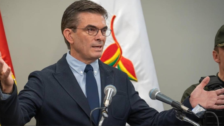 Gobierno lanza app “Reporta tu tranca” para reducir burocracia y corrupción