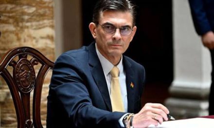 Paz cuestiona el pliego petitorio y plantea coordinación con la COB para reactivar la economía