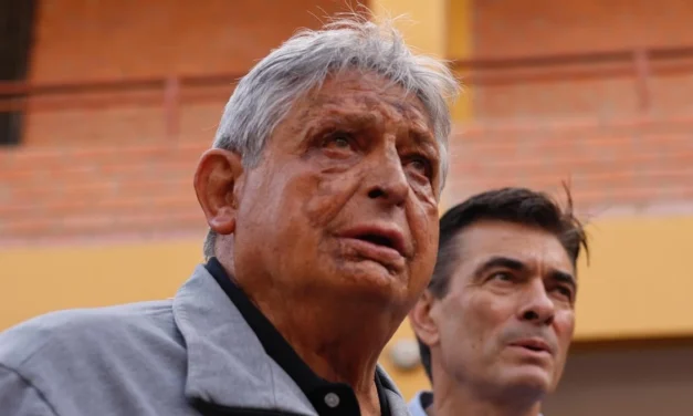Jaime Paz apunta a contratos heredados y dice que Rodrigo “casi se pone a llorar”