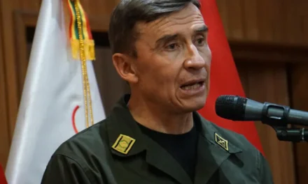 Sokol minimiza novedad del caso Maletas y confirma procesos contra dos policías