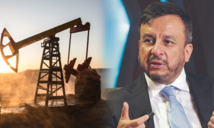 El Gobierno autoriza importación experimental de petróleo y abre paso al sector privado