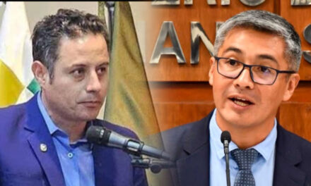 Asamblea cita a Espinoza por el caso de los billetes del avión siniestrado
