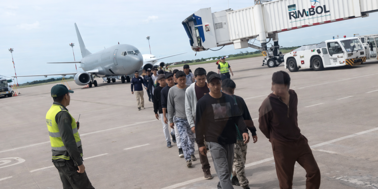 Bolivia activa operativo para recibir a connacionales expulsados desde Chile