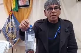 Choferes de Oruro van a paro indefinido y anuncian bloqueo total de carreteras