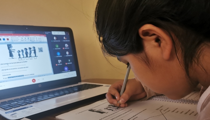 Clases con tolerancia y modalidad virtual por bloqueos y paro de choferes