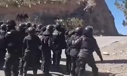 Gobierno descarta uso de armas letales en operativo “Corredor Humanitario” y denuncia agresiones a periodistas