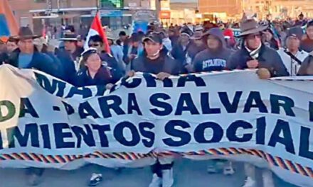La Paz y El Alto continúan cercadas mientras la marcha evista se apresta a ingresar a la sede de Gobierno