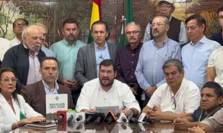 Asamblea de la Cruceñidad analizará medidas “en defensa de la democracia” ante bloqueos