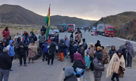 Bloqueos en Bolivia superan los 45 puntos y se duplican en comparación al inicio de semana