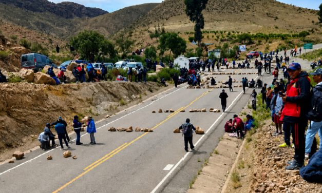 Promulgan ley que elimina regulaciones para estados de excepción en medio de 27 días de conflicto