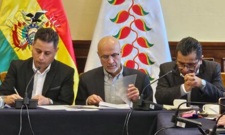 Lupo participa en la mesa de diálogo y afirma que busca acuerdos para frenar el conflicto