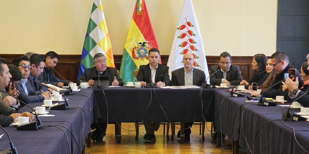 Diálogo por la crisis entra en fase reservada con mediación de la Iglesia Católica