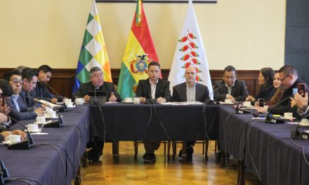 Diálogo por la crisis entra en fase reservada con mediación de la Iglesia Católica