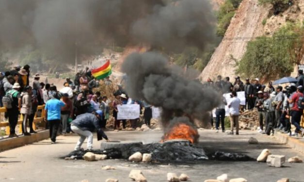 La Paz y El Alto entran a una quinta semana de bloqueo sin señales claras de diálogo
